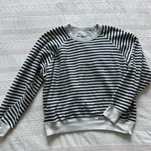 THE GREAT. Striped Crewneck